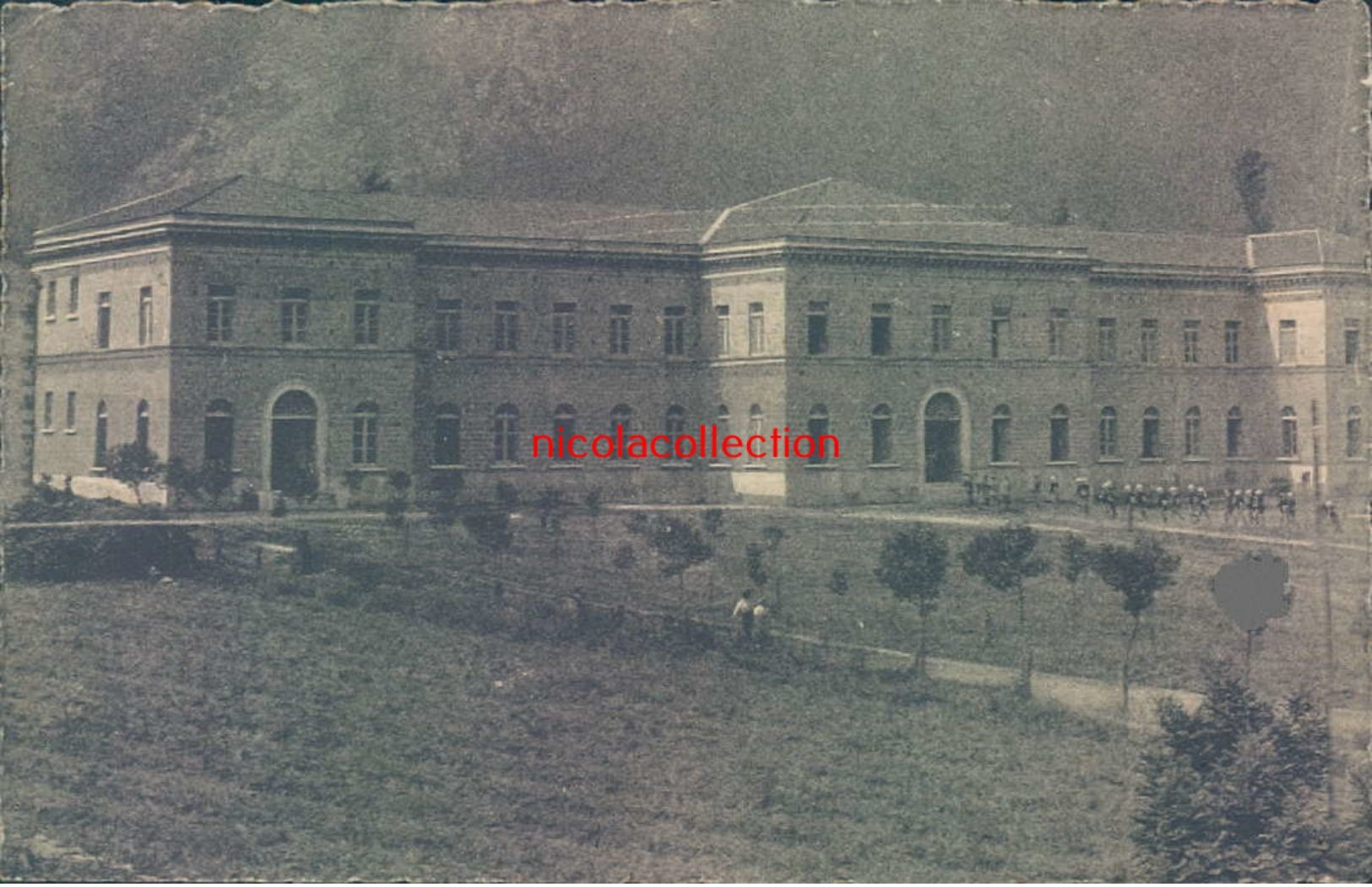 Ah408 - Cervinara - Avellino - Palazzo Scolastico-campo Collegio Militare Di Napoli-1921 - Avellino