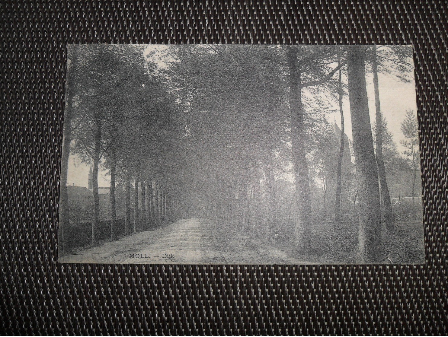 Beau lot de 60 cartes postales de Belgique     Mooi lot van 60 postkaarten van België  - 60 scans