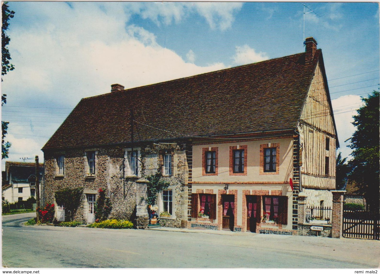 CPSM   LA VIEILLE LYRE 27  Le Trou Normand  "chez Maman" - Autres & Non Classés