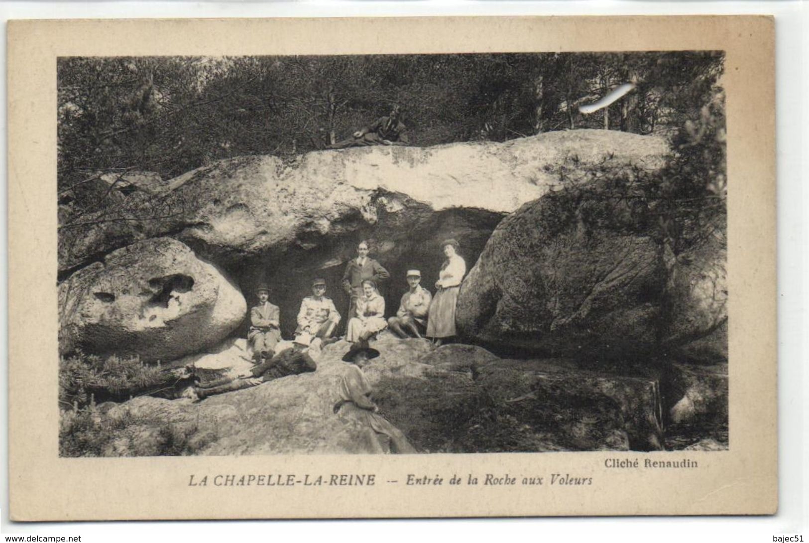 1 Cpa La Chapelle La Reine "Entrée De La Roche Aux Voleurs" - La Chapelle La Reine