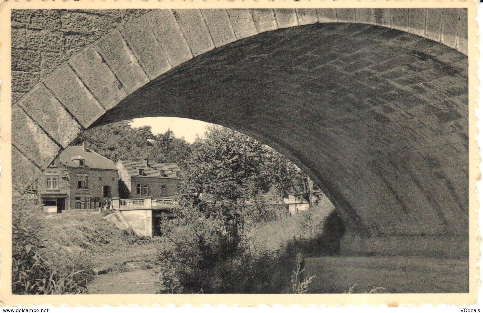 Hastière - CPA - Hermeton Sur Meuse - Le Pont - Hastière