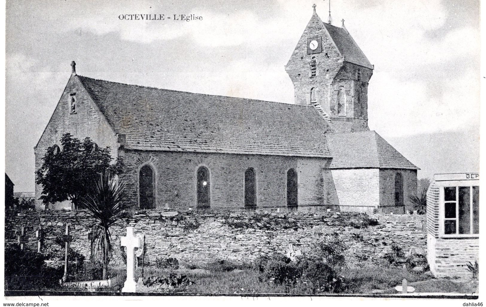 Cpa 50_OCTEVILLE L'église Avec Enclos (cimetière) - Octeville
