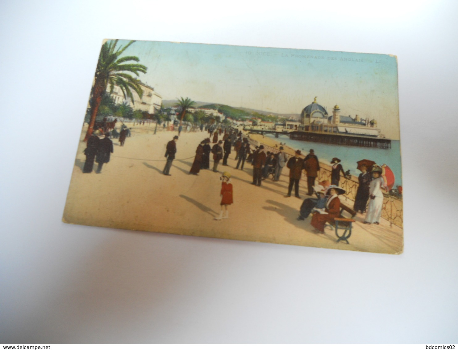 06  ALPES MARITIMES CARTE ANCIENNE COULEUR  DE 1913 NICE LA PROMENADE DES ANGLAIS EDIT LEVY N°19 - Places, Squares