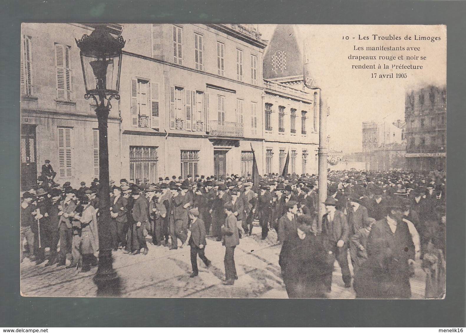 Brgl - CPA - 87 - Troubles De Limoges - 17 Avril 1905 - Manifestants Avec Drapeaux Se Rendant à La Préfecture - Limoges