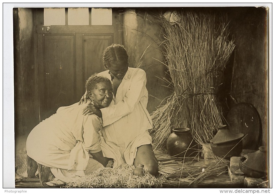 Madagascar Accouchement Malgache Ancienne Photo Ramahandry 1910' - Africa