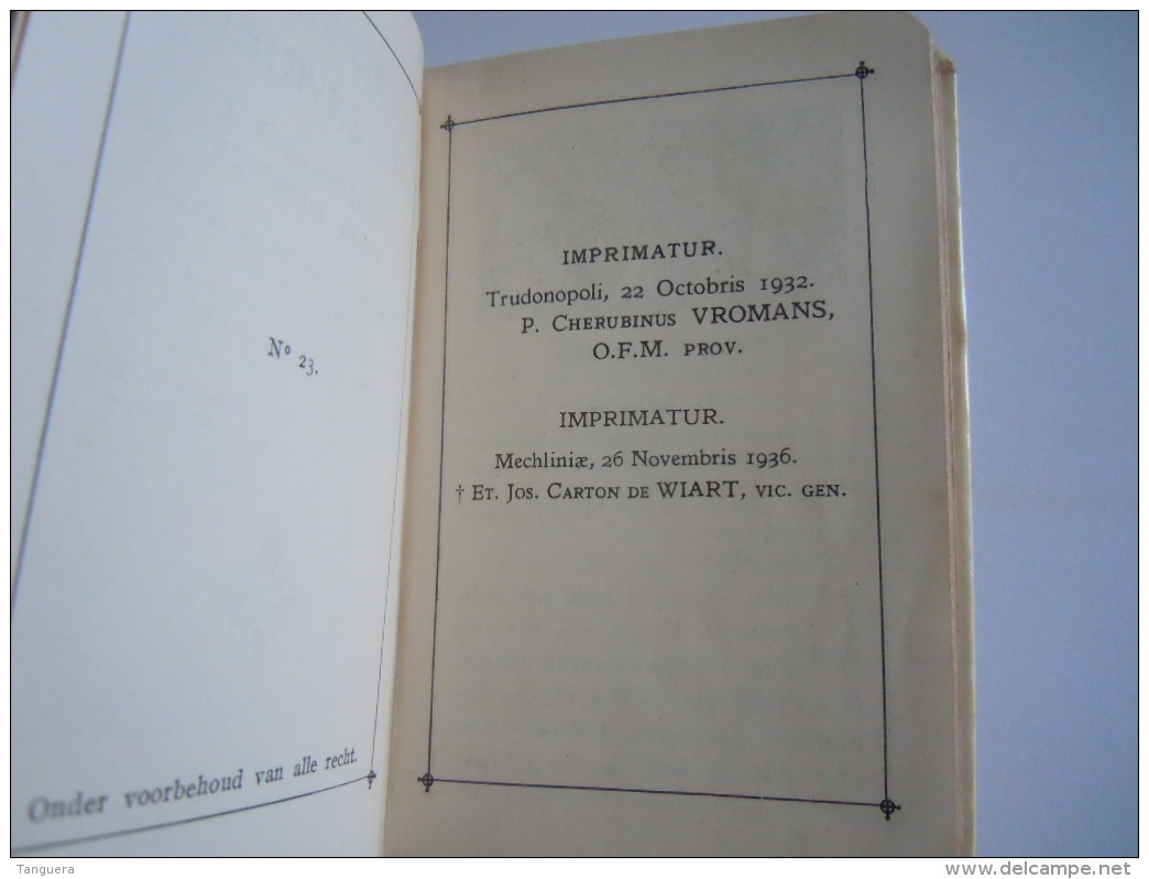 Missel missaal Bij den kindervriend gebedenboekje voor kinderen (meisjes) Mechelen 1936 96 pag.