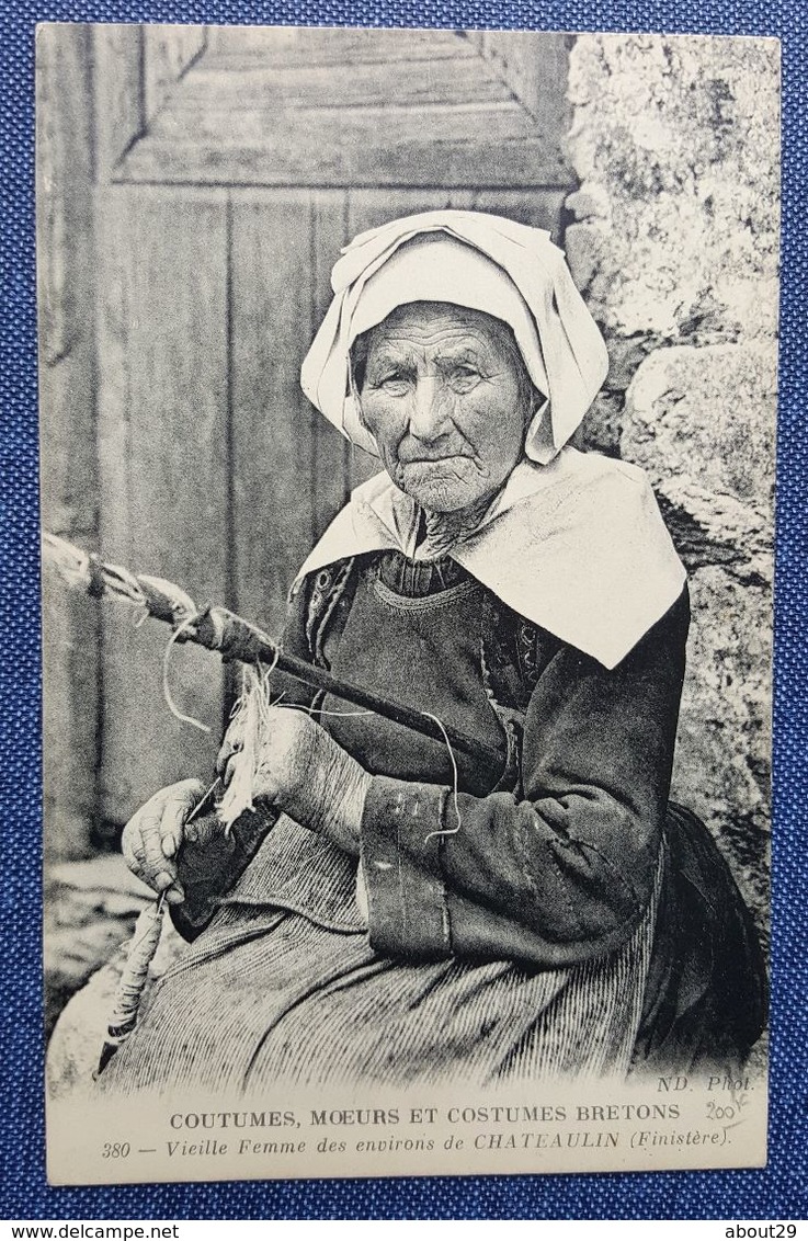 CPA 29 - CMCB 380 - Vieille Femme Des Environs De CHATEAULIN - Coutumes, Moeurs Et Costumes Bretons - Châteaulin