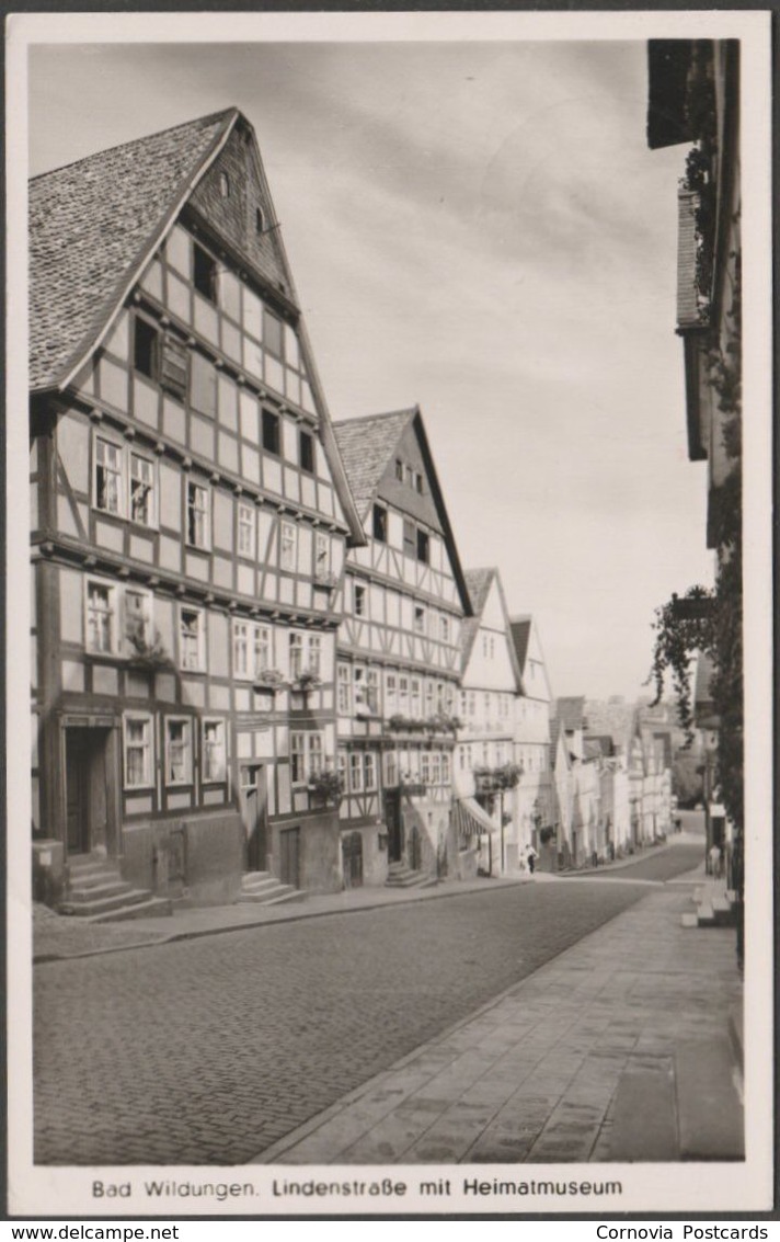 Lindenstraße Mit Heimatmuseum, Bad Wildungen, Hessen, 1953 - Cramers Foto AK - Bad Wildungen