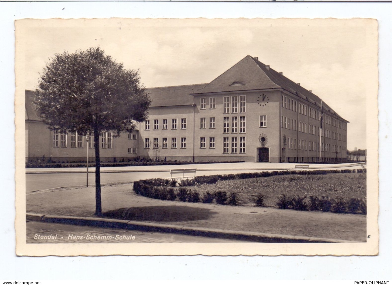 0-3500 STENDAL, Hans-Schemm-Schule, NS-Beflaggung - Stendal