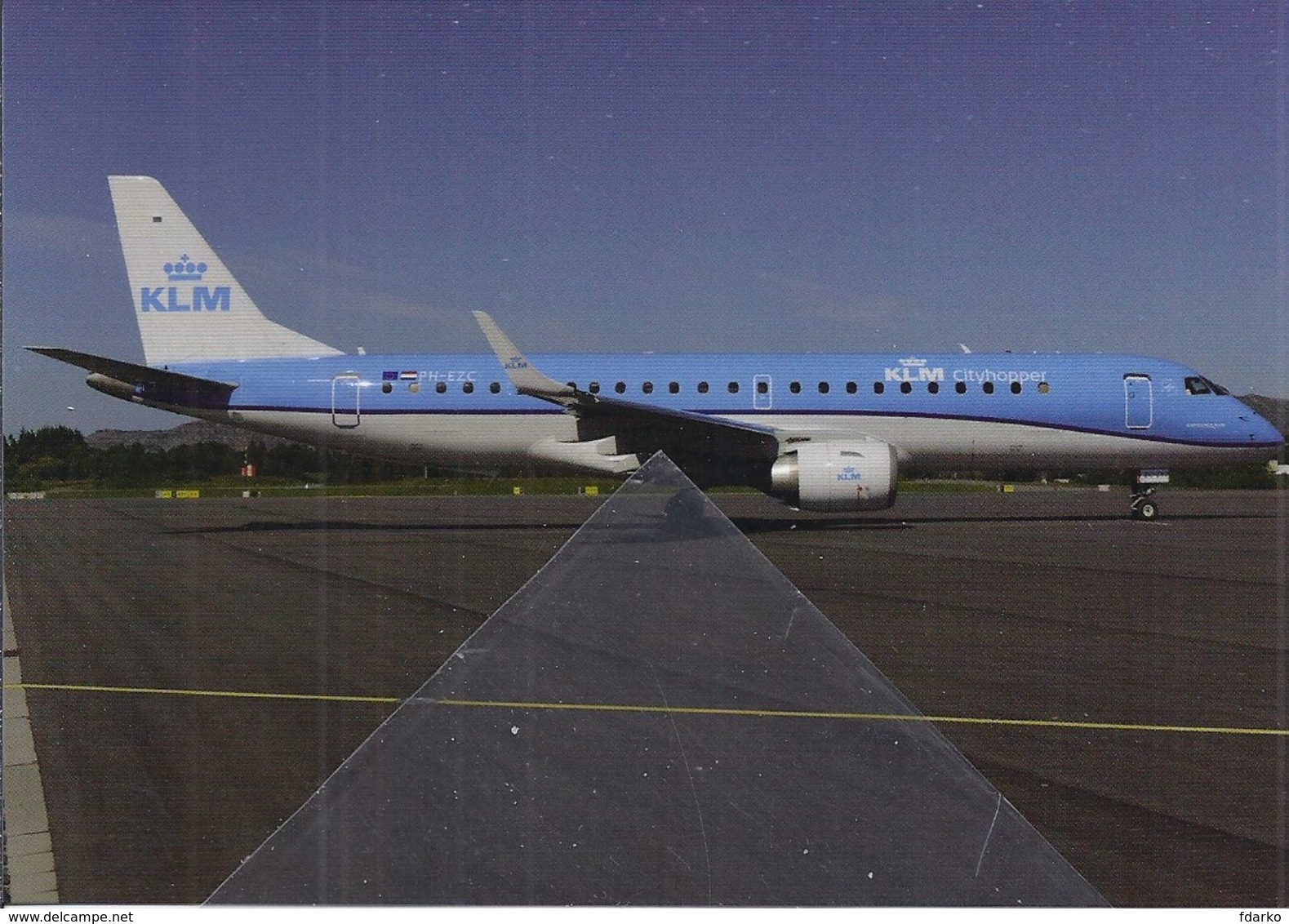 KLM Cityhopper ERJ190 PH-EZC At Amsterdam - 1946-....: Modern Era