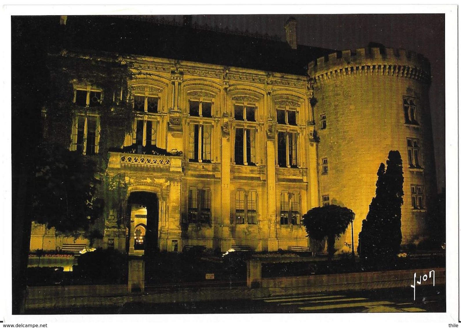 ANGOULEME - L'hôtel De Ville - Angouleme