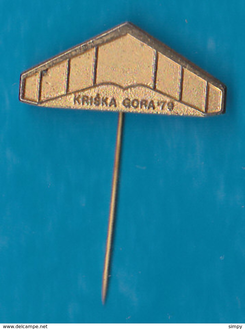 Parachuting Paragliding Kriska Gora 1979 Slovenia Pin - Parachutisme