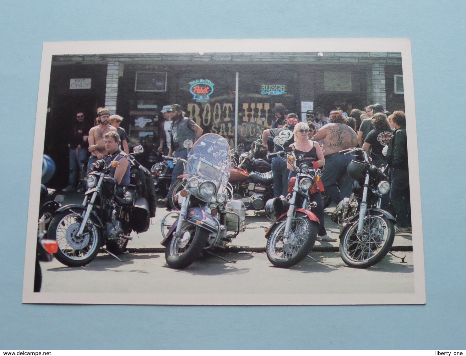 HARLEY-DAVIDSONs In Main Street, Daytona, Florida ( Don Marley ) Euredition Den Haag ( Zie Foto's ) ! - Motos