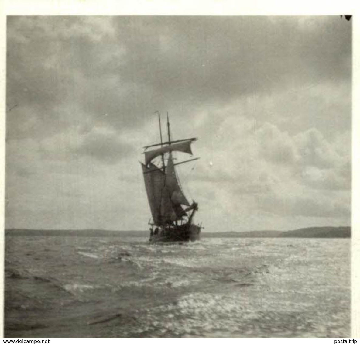 SCHOONER TWO SISTERS IN FALMINTH BAY 1931   +- 6* 6 CM Voilier - Velero Sailboat - Barcos