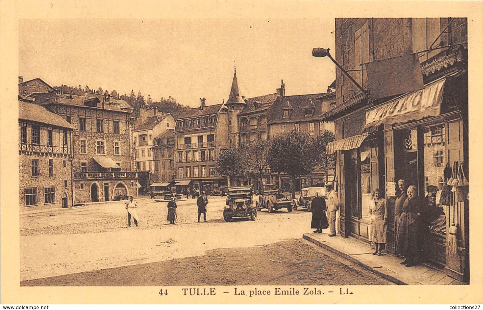 19-TULLE- LA PLACE EMILE ZOLA - Tulle