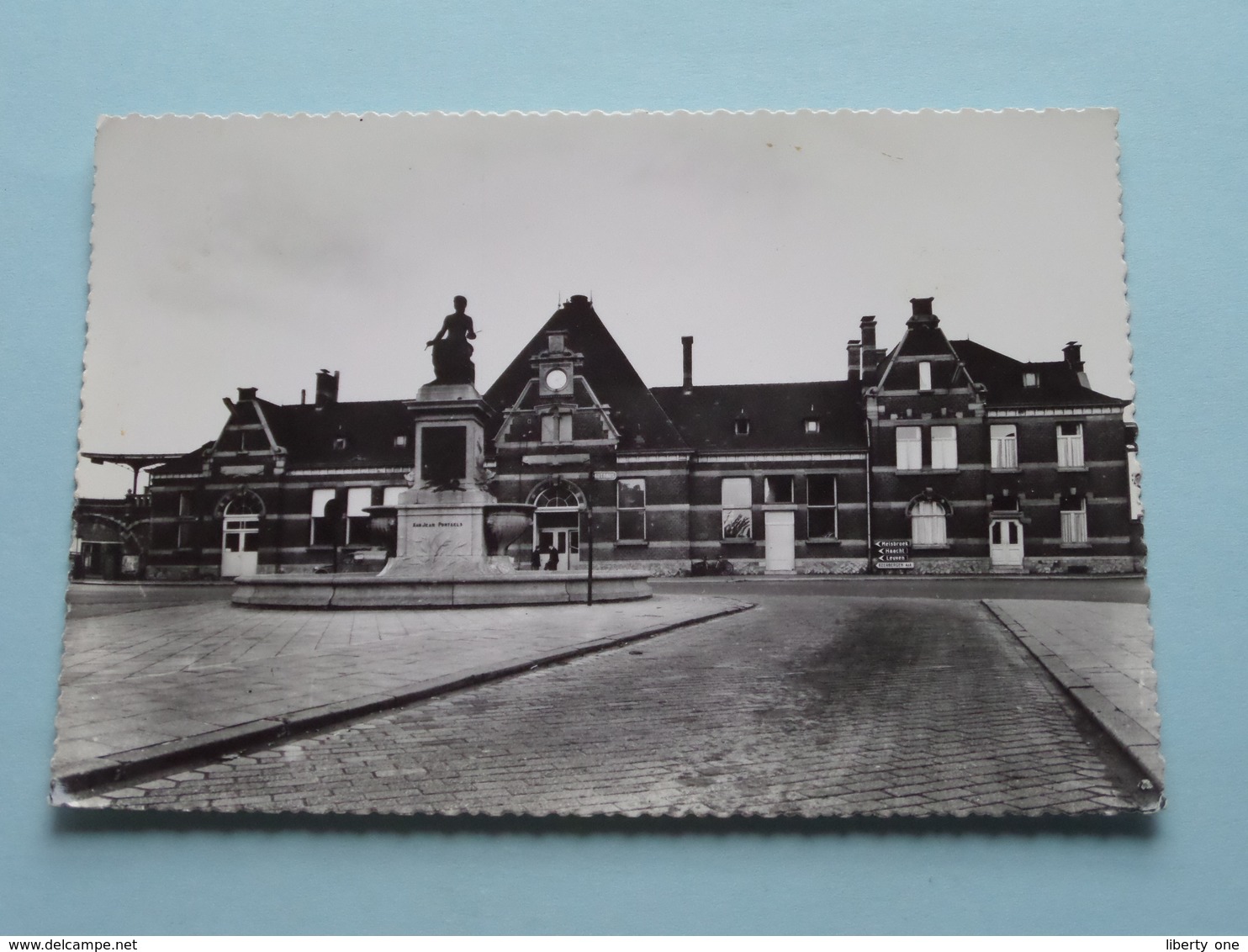 STATION ( Copyright De Greef ) Anno 19?? ( Zie Foto Details ) - Vilvoorde