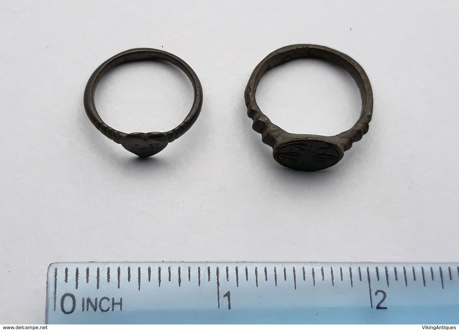 Beautiful Medieval Rings 15-17 Centuries - Archéologie