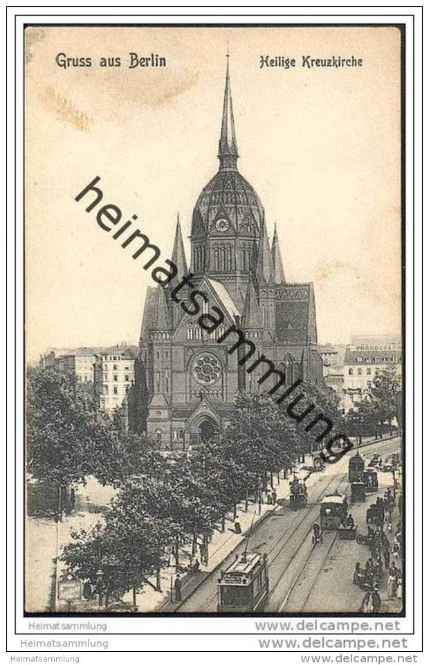 Berlin - Kreuzberg - Heilig Kreuzkirche - Strassenbahn - Kreuzberg