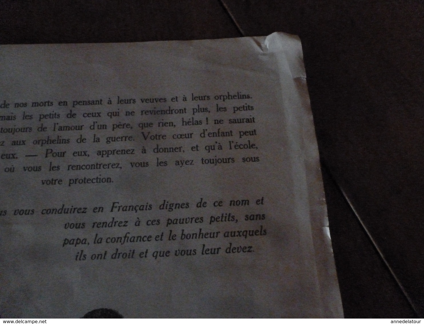 1915 Plaquette "L'ACCUEIL FRANCAIS"  édit par La Fédération des Amicales d'Institutrices et d'Instituteurs de France;etc