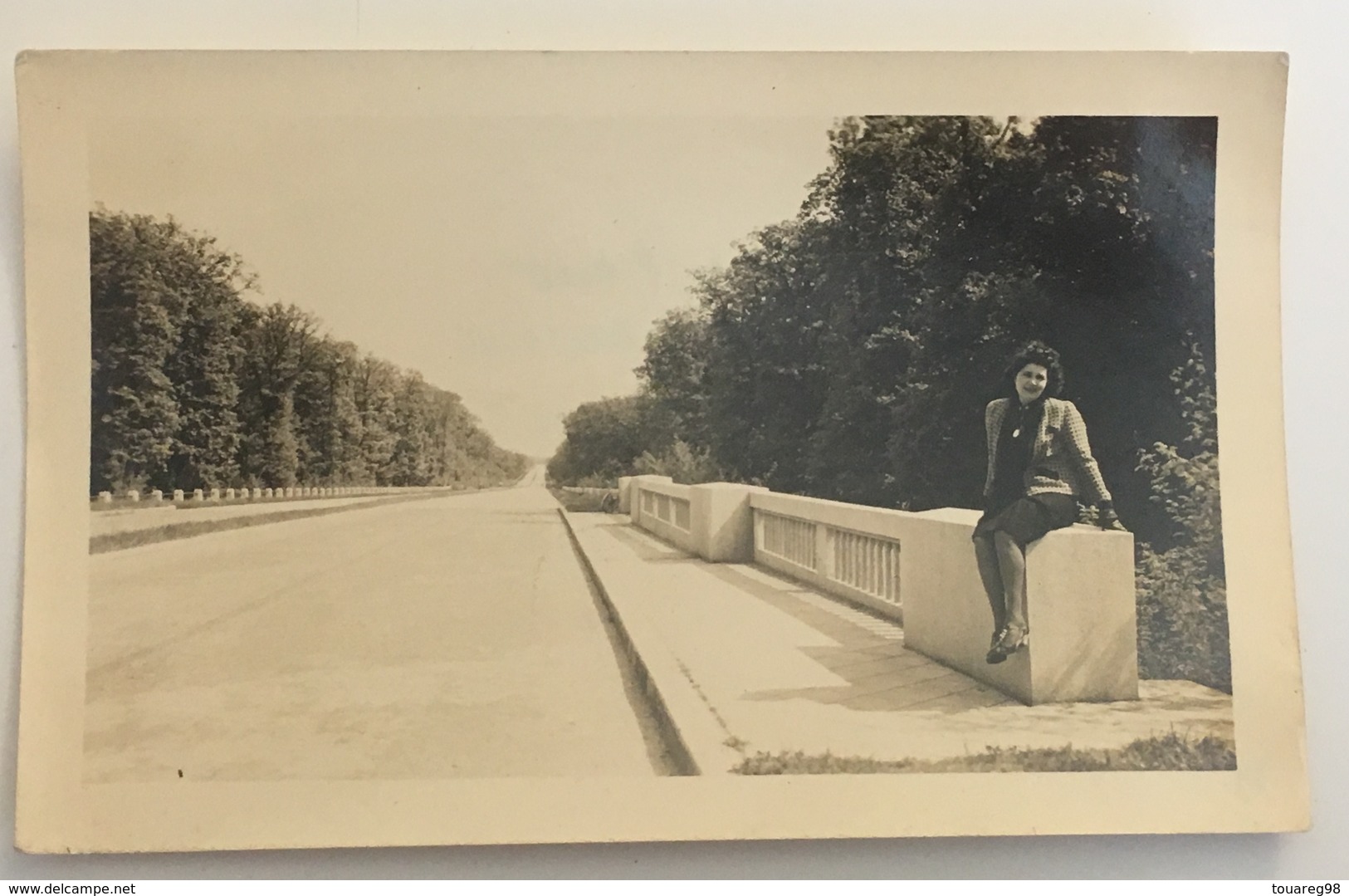 L'autostrade De L'Ouest à Saint-Nom-la-Bretèche. 1944. - Lieux