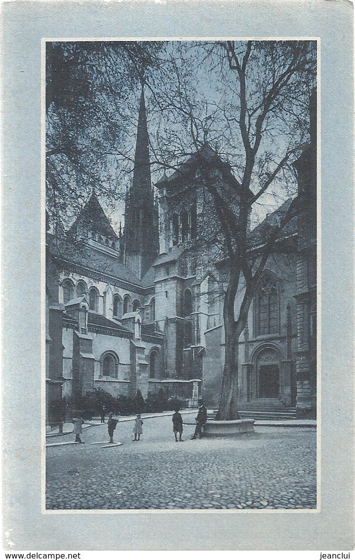 GENEVE . CATHEDRALE DE St. PIERRE . Edt CHARNAUX FRERES & CO . CARTE BLEUTEE NON ECRITE - Genève