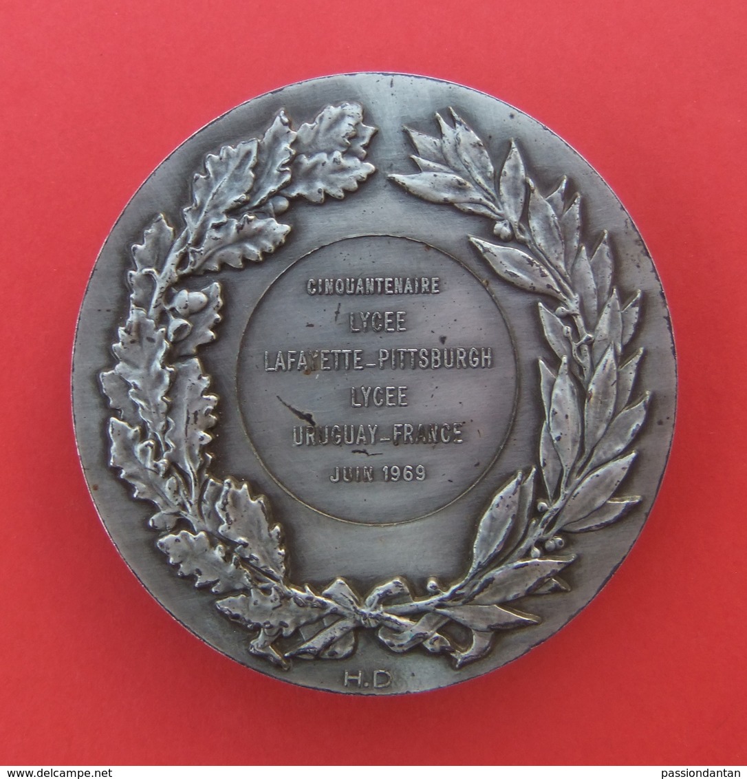 Médaille En Bronze - Cinquantenaire Lycée Lafayette Pittsburgh Lycée Uruguay France - Année 1969 - Professionals / Firms