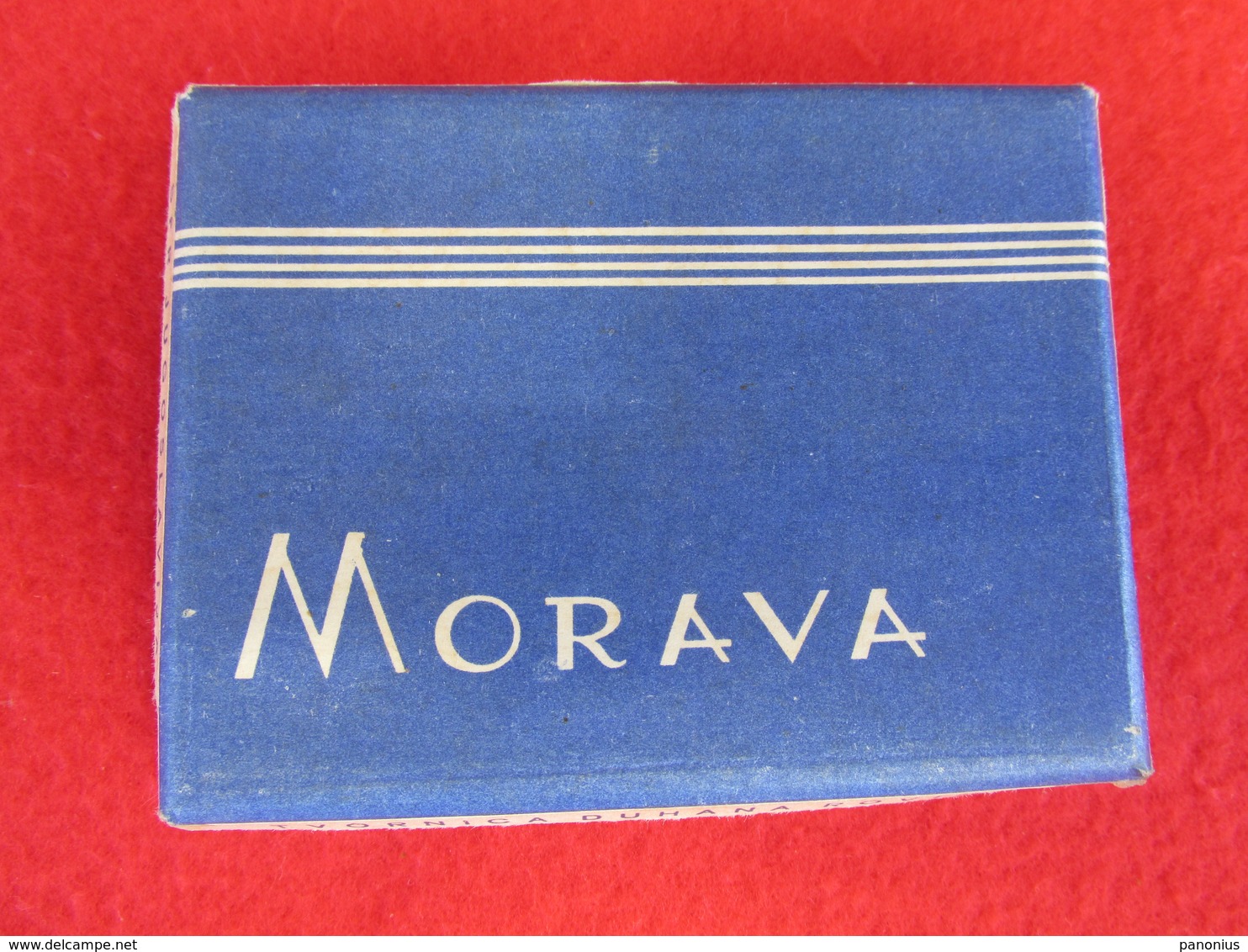 TOBACCO VINTAGE CARDBOARD BOX  MORAVA - FACTORY ROVINJ YUGOSLAVIA WITH CIGARETTES INSIDE - Boites à Tabac Vides