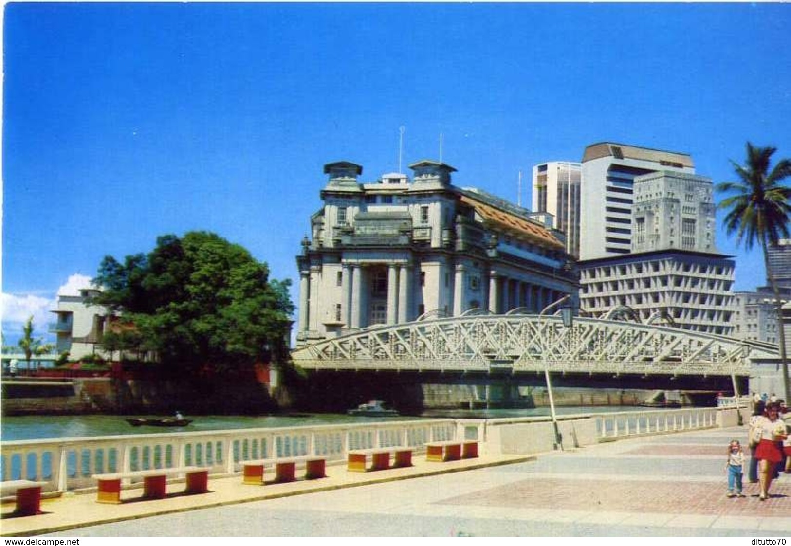 Fullerton Building - Singapore - The General Post Office And Other - Formato Grande Non Viaggiata – E 6 - Singapore