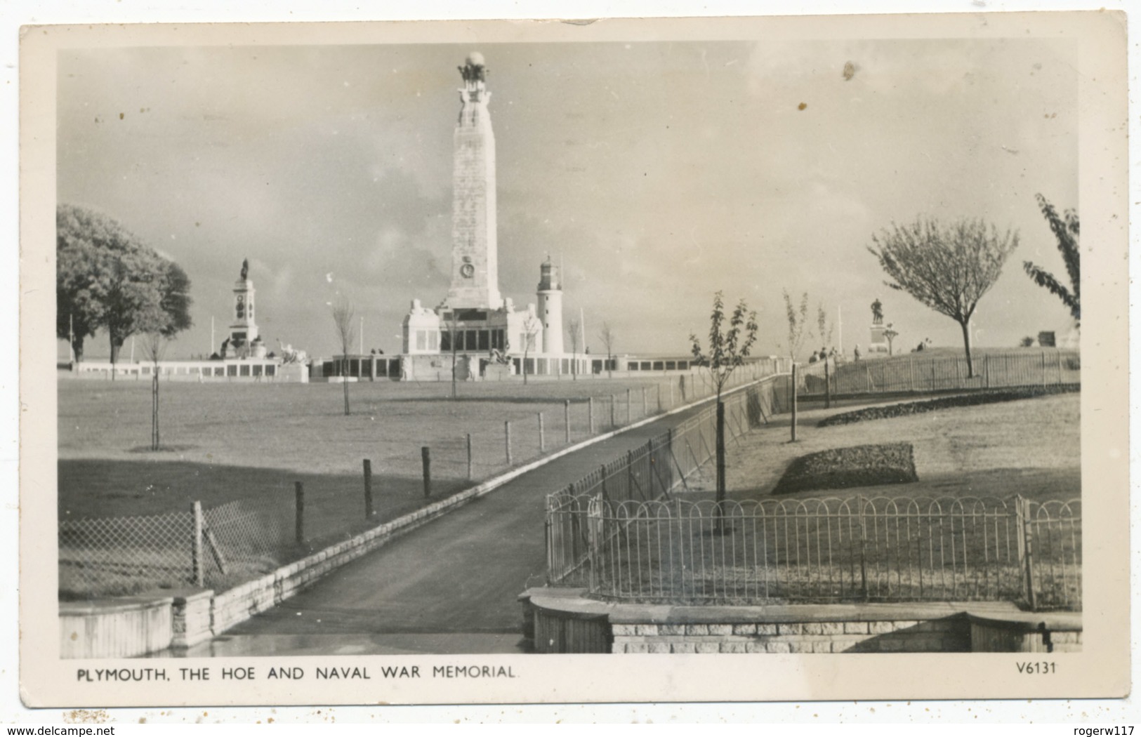 Plymouth, The Hoe And Naval War Memorial, 1958 Postcard - Plymouth