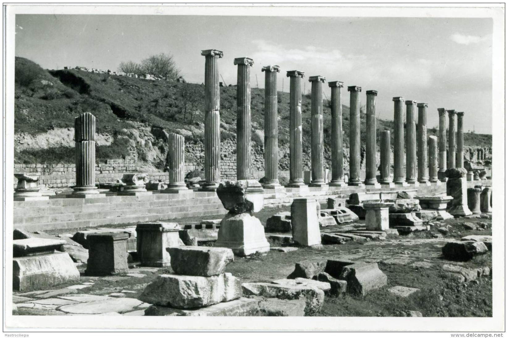 TURKYE  TURKIYE  TURCHIA  BERGAMA  PERGAME  IZMIR  SMYRNE  Colonnades Ascleplon - Turchia