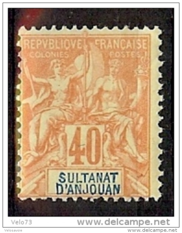 ANJOUAN N° 10 * - Unused Stamps