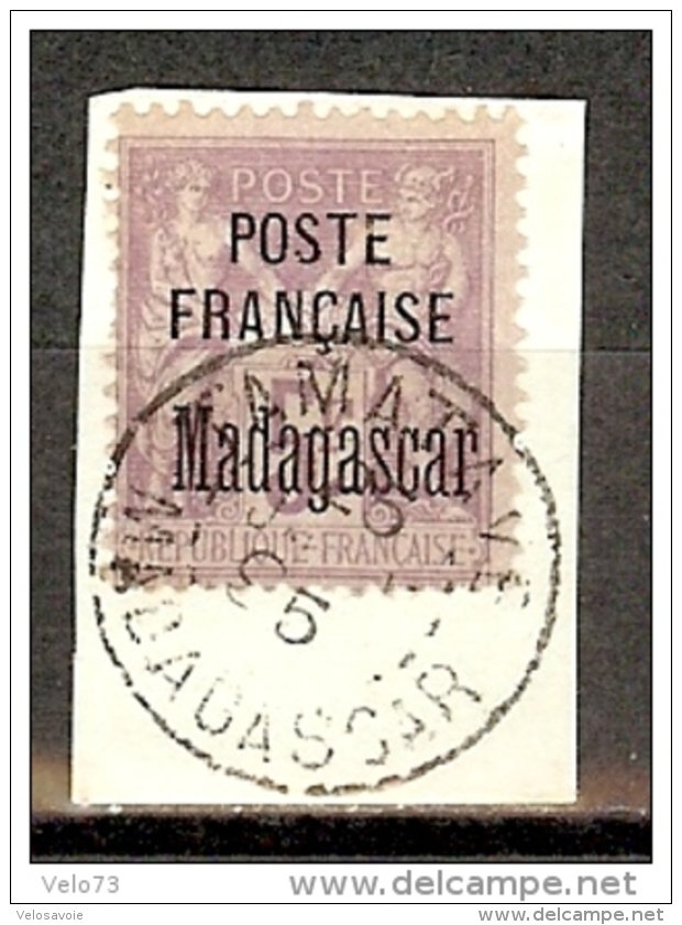 MADAGASCAR N° 22 OBLITERE SUR FRAGMENT  SIGNE SCHELLER - Usados