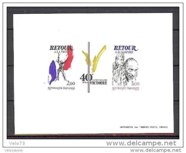 N° 2368/2369 TRIPTYQUE ANNIVERSAIRE DE LA VICTOIRE EN EPREUVE DE LUXE - Luxury Proofs