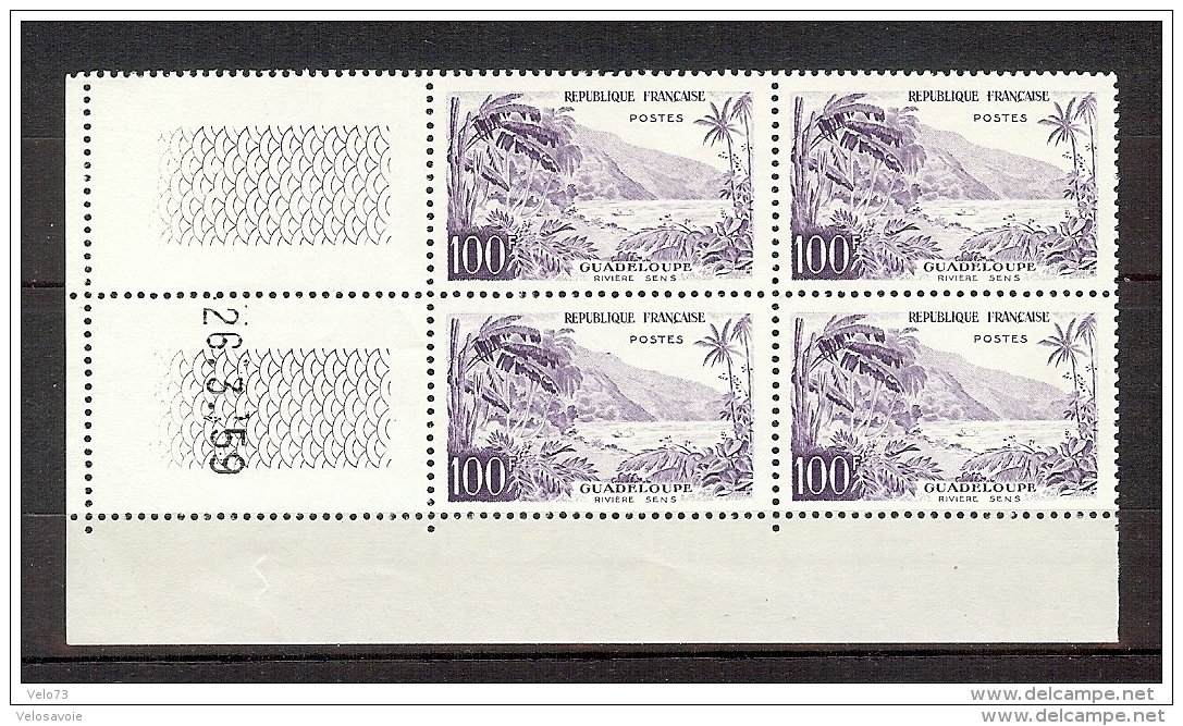 N° 1194 GUADELOUPE VARIETE VIOLET CLAIR EN COIN DATE DU 26/03/59 ** - 1950-1959