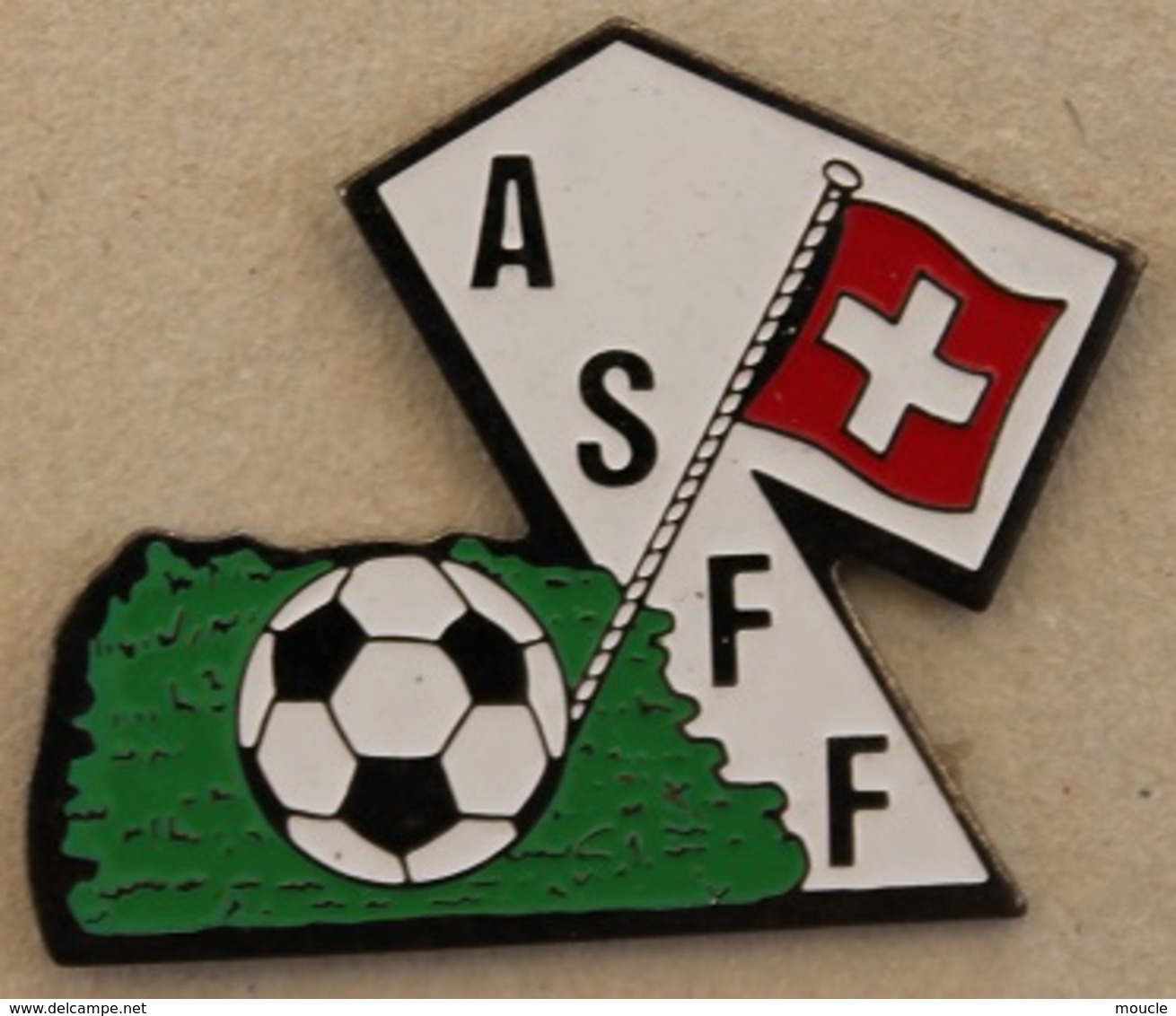 ASSOCIATION SUISSE DES FANS DE FOOTBALL - ASFF - BALLON - DRAPEAU - SCHWEIZ - SOCCER FAN'S SWISS  -     (20) - Vereinswesen