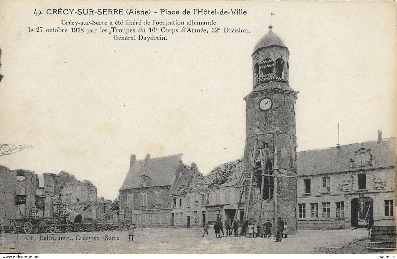 CRÉCY-SUR-SERRE - Place De L'Hôtel-de-Ville - Autres & Non Classés