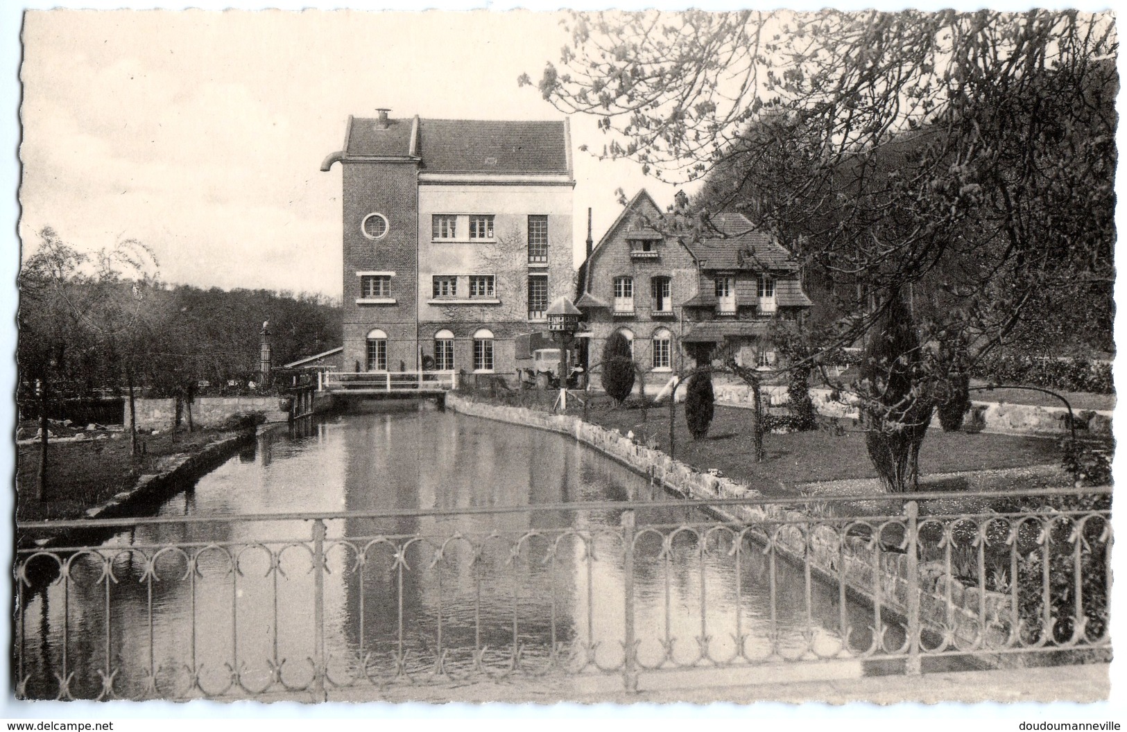 CPA - 76 -  LE HANOUARD - Le Moulin à Eau - Architecture - Saint Valery En Caux