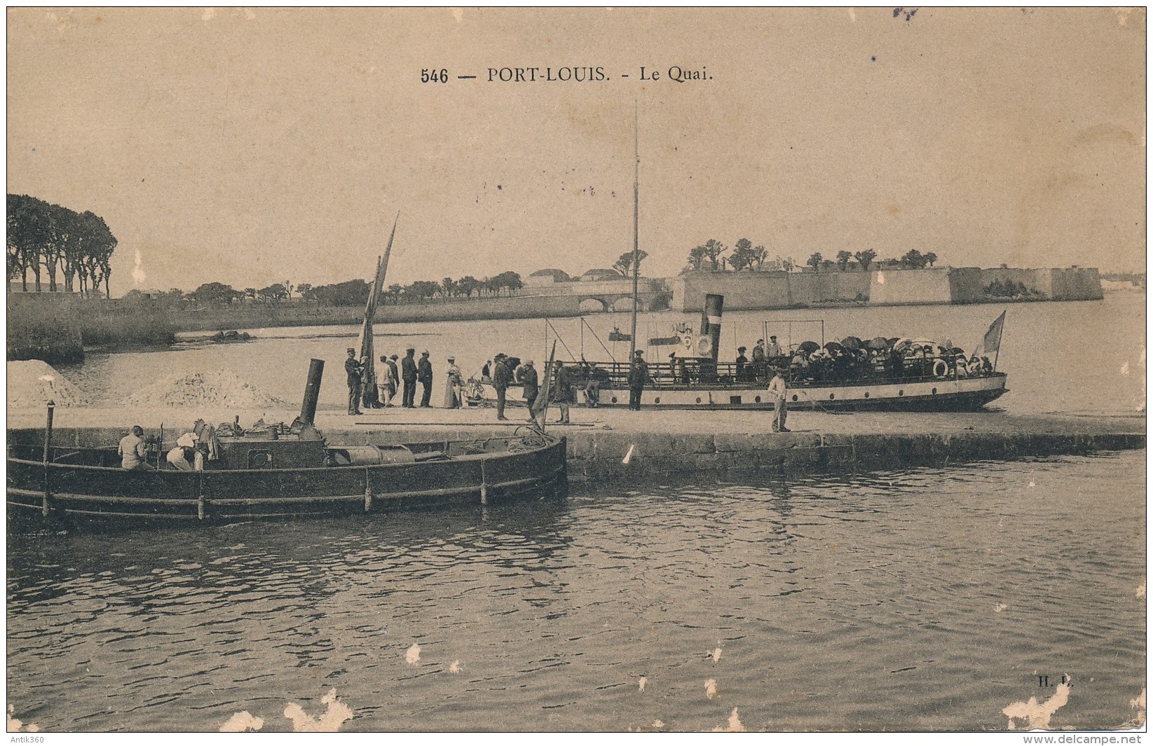 CPA 56 Carte Rare PORT LOUIS Le Quai Bateaux à Vapeur - Port Louis