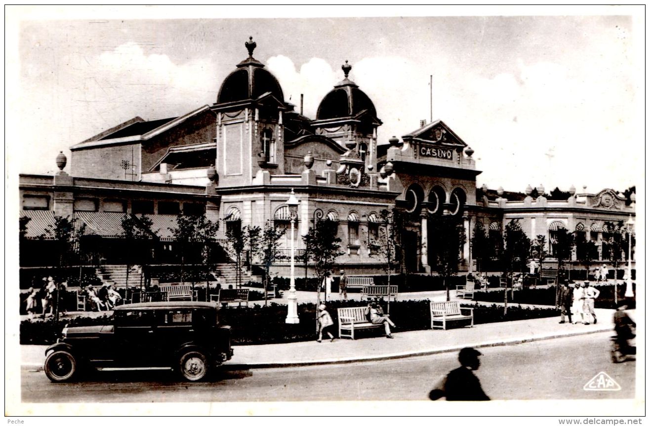 N°63775 -cpa La Baule -le Casino- - Casino