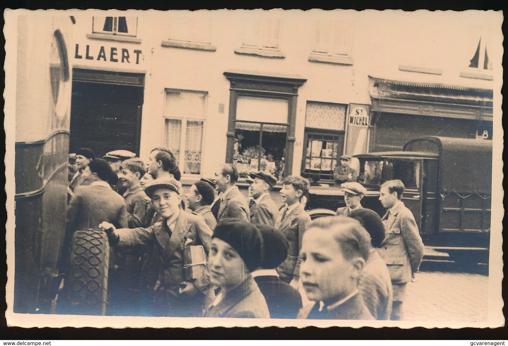 FOTOKAART SCHOOLREIS JONGENS SINT HENDRIKSCOLLEGE IN 1933 ( SCHAARBEEK ) - Deinze