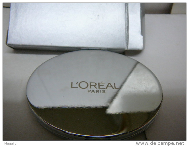 L'OREAL  " MIROIR "DOUBLE FACE  DONT 1 GROSSISSANTE  LIRE ET VOIR &sect;&sect; - Miniatures Femmes (avec Boite)