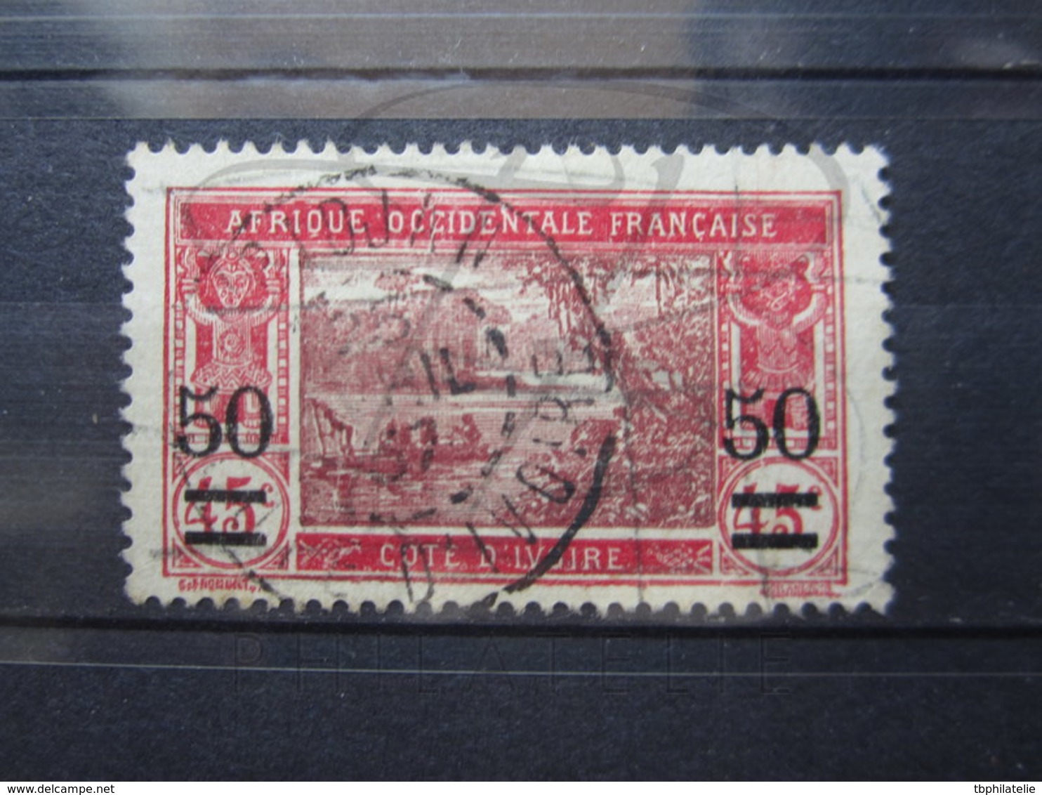 VEND TIMBRE DE COTE D ' IVOIRE N° 106 , CACHET " ABIDJAN " !!! - Usati