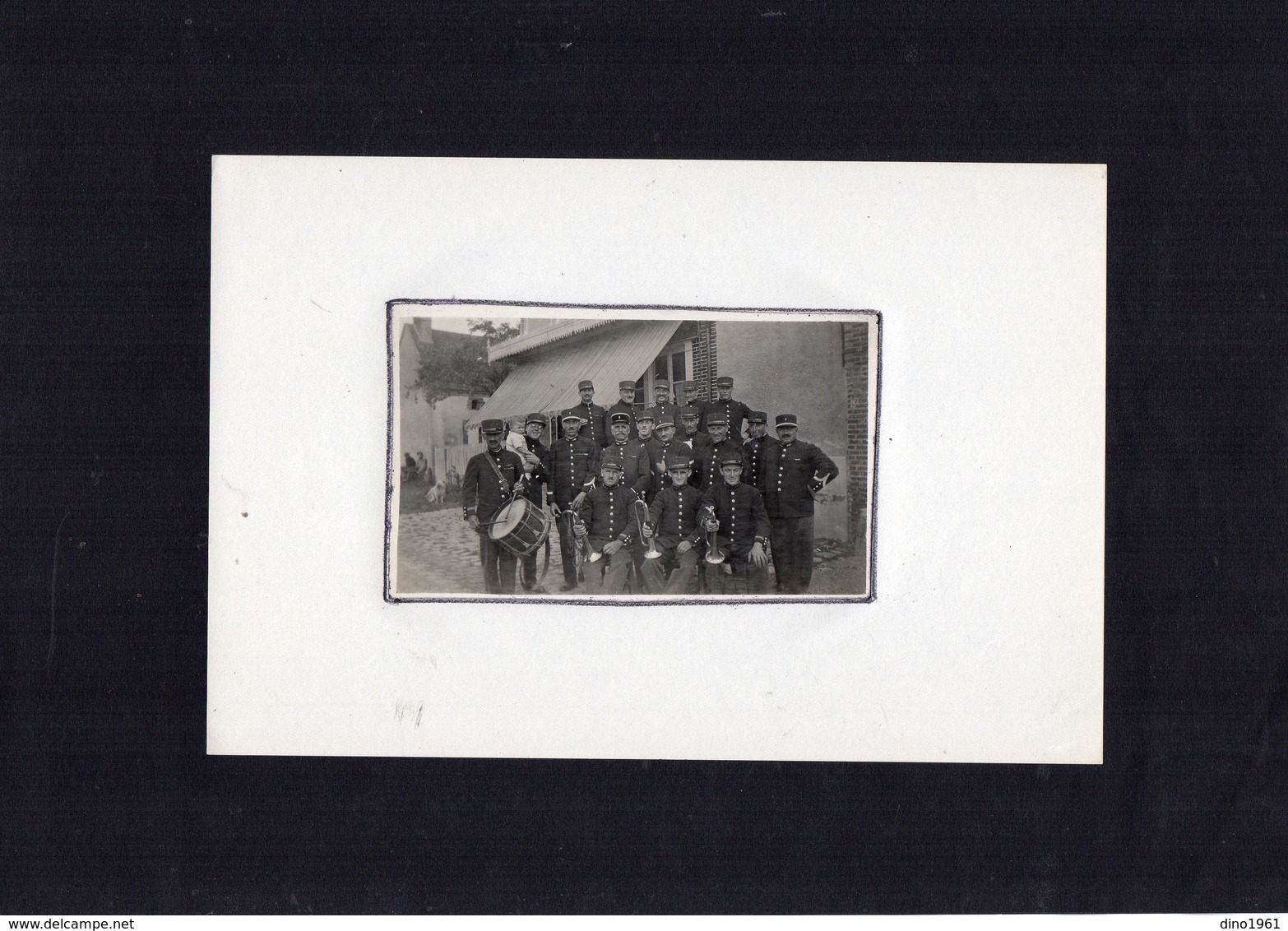 PHOTO 423 - MILITARIA - Photo Originale 11 X 6 - Un Groupe De Pompiers - Fanfare ...... - War, Military