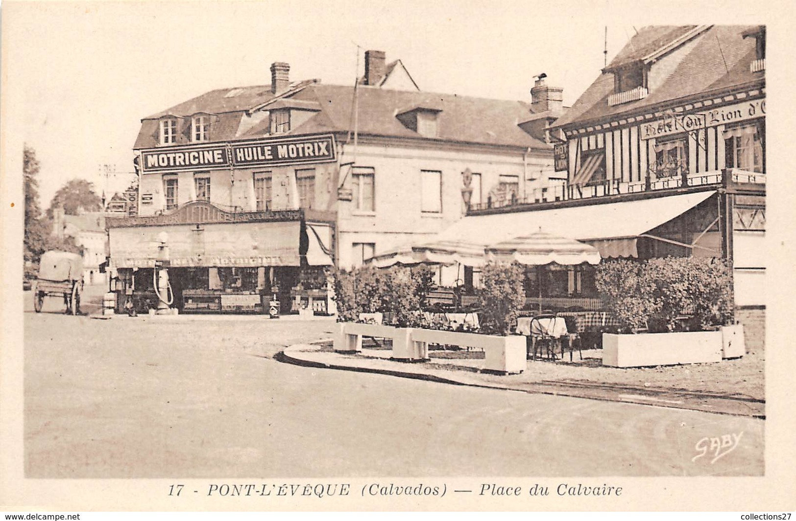 14-PONT-L'EVÊQUE- PLACE DU CALVAIRE - VOIR POMPES A ESSENCE - Pont-l'Evèque