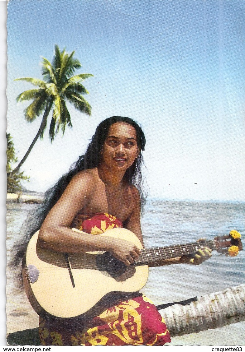 TAHITI  VAHINE ET SA GUITARE  CPSM  1962 - Polynésie Française