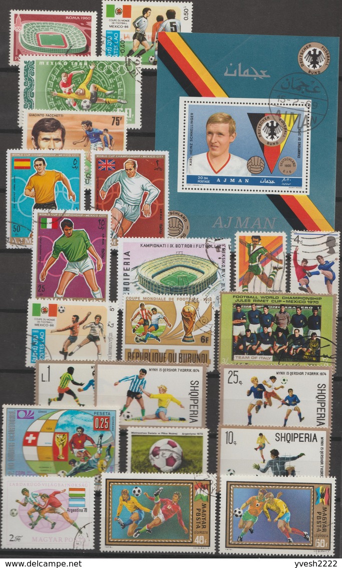 Football et sports, petit lot de timbres oblitérés. 14 scans