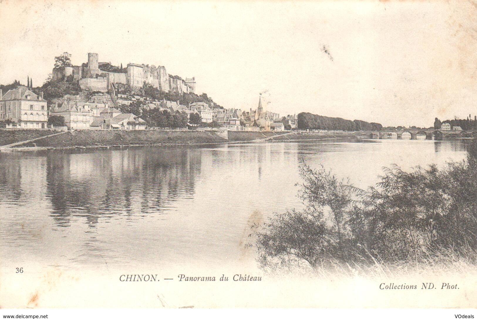 (37) Indre Et Loire - CPA - Chinon - Panorama Du Château - Chinon