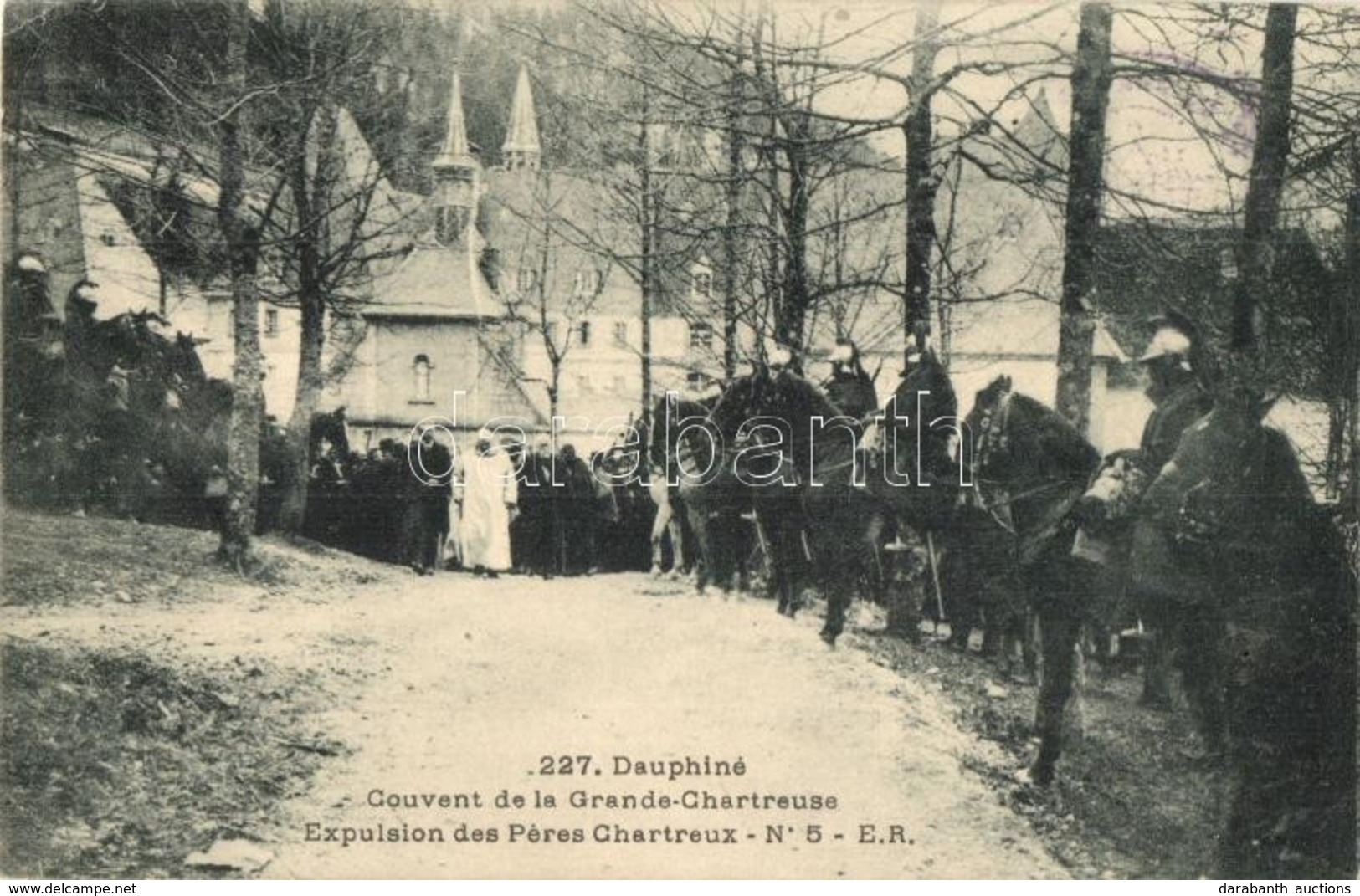 ** T2/T3 Dauphiné, Couvent De La Grande Chartreuse, Expulsion Des Péres Chartreux / Convent Of The Great Chartreuse, 
Ex - Non Classés