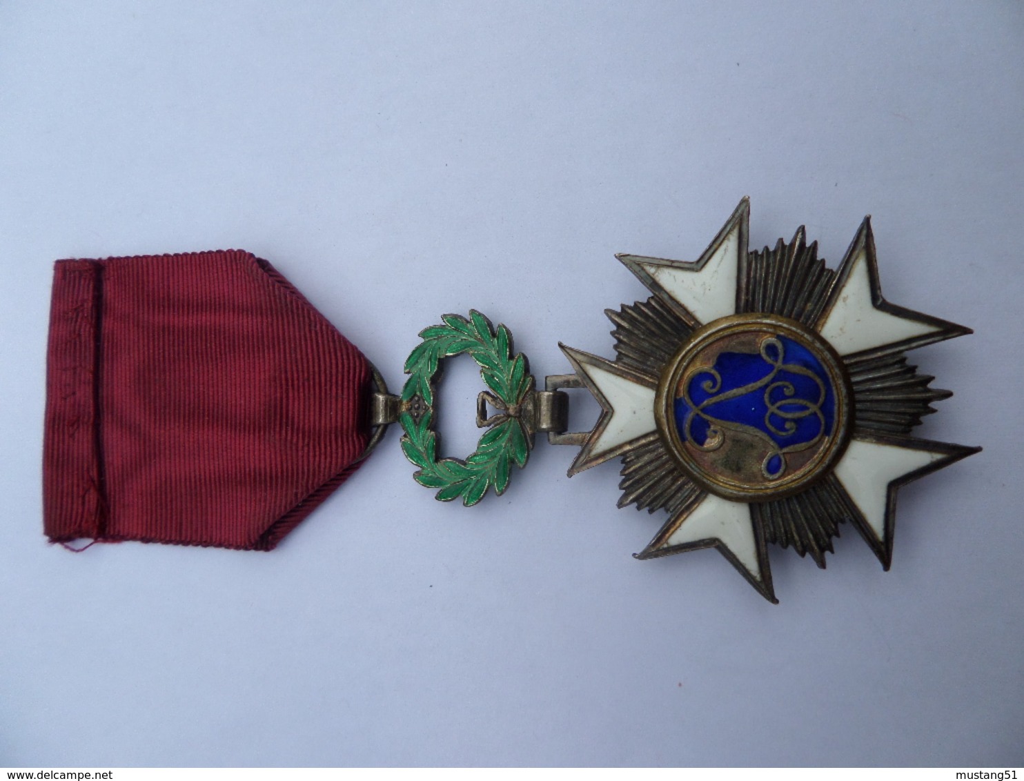 Belgian Medal: Knight In The Order Of The Crown (civil Devision) - Belgio
