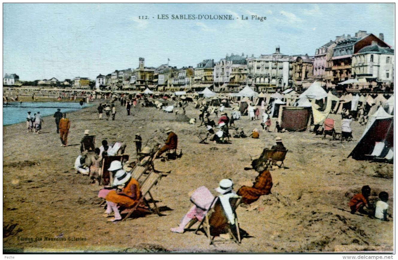 N°63912 -cpa Les Sables D'Olonne -la Plage- - Sables D'Olonne